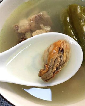 我們家人特別愛喝湯三伏天更是少不了湯