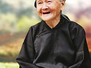 百歲老人的研究表明生活環(huán)境可能是長(zhǎng)壽的關(guān)鍵
