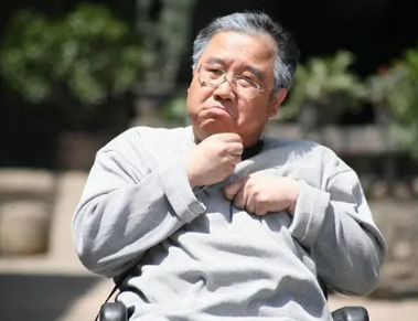 帕金森患者可能受益于7種步行策略