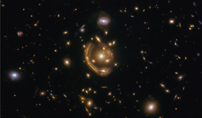 熔環(huán)星系的哈勃快照提示新的研究
