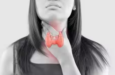 產(chǎn)后甲狀腺炎：懷孕期間甲狀腺問題的體征和癥狀