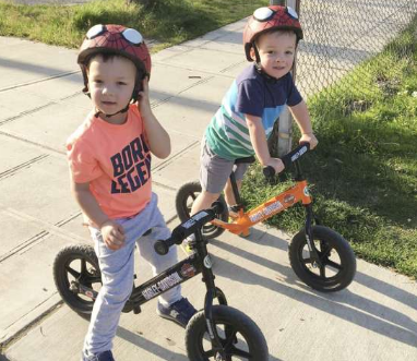 孩子什么時候開始騎自行車比較好