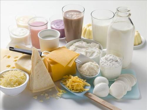 乳制品可能會(huì)增加骨骼強(qiáng)度