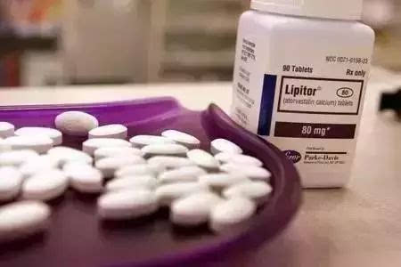 他汀類藥物的一半患者在2年后未達到健康膽固醇水平