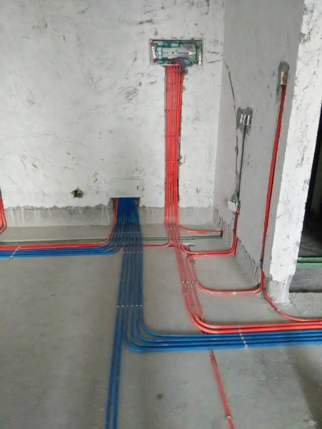 頭一次見水電這么裝!